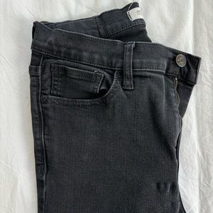 Madewell black mid-rise roadtripper skinny jeans